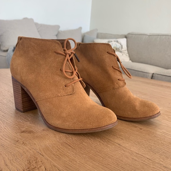 Warm Brown Block Heel Booties - Picture 1 of 4